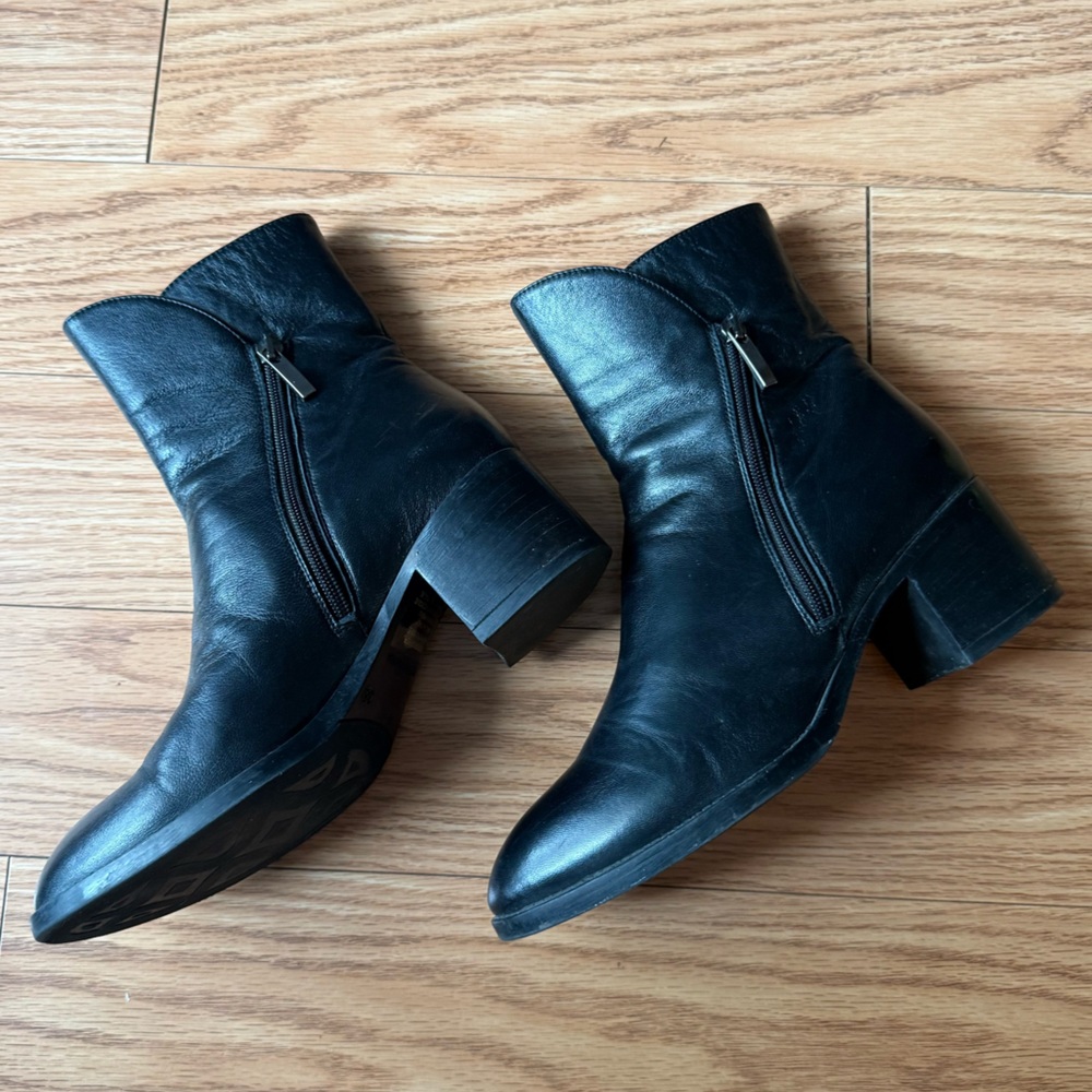 Stefano Gamba Leather Block Heel Pointed Toe Black Ankle Boots Made in Italy